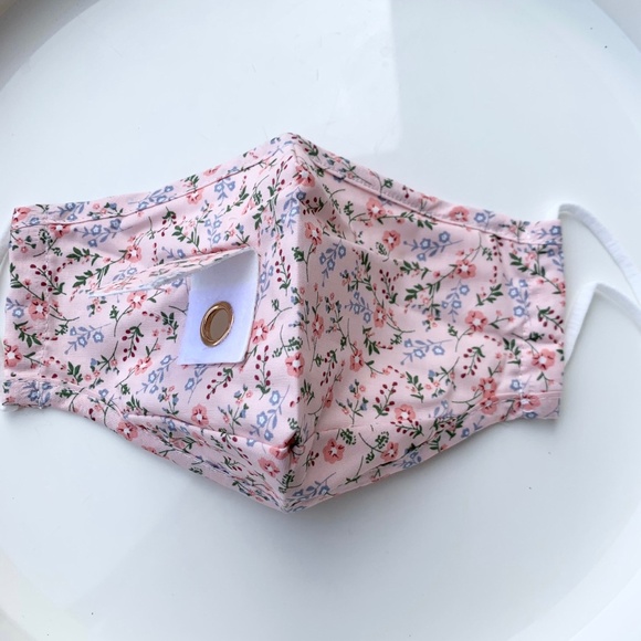 Brand NEW 100% double Cotton Face mask with drink hole. Perfect for parties - Picture 5 of 6